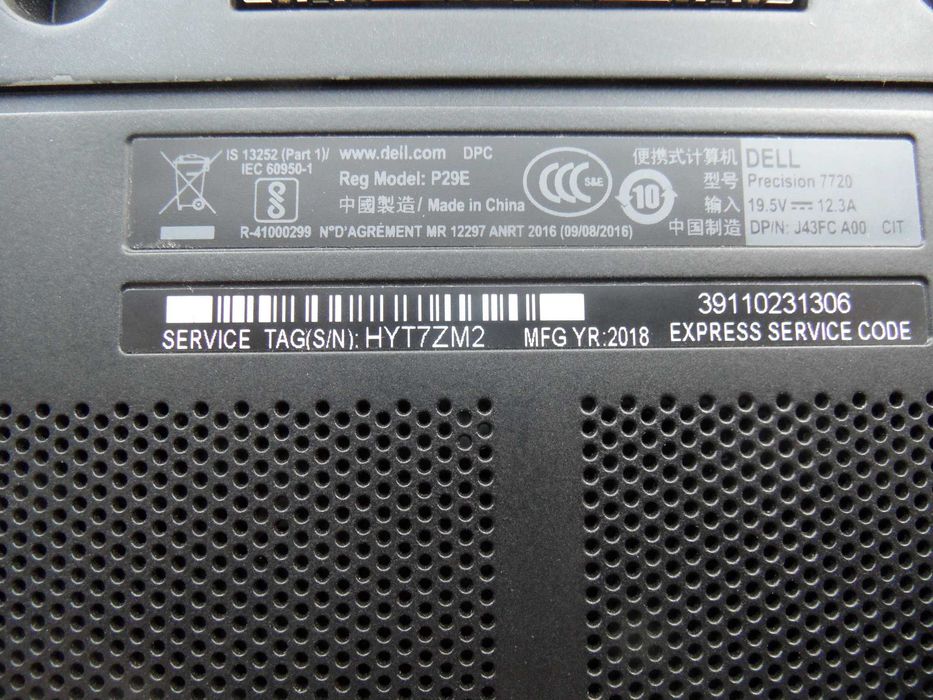 Dell  7720  i7-6820HQ 32Gb 512Gb SSD 1920х1080 IPS видео M1200 4Gb