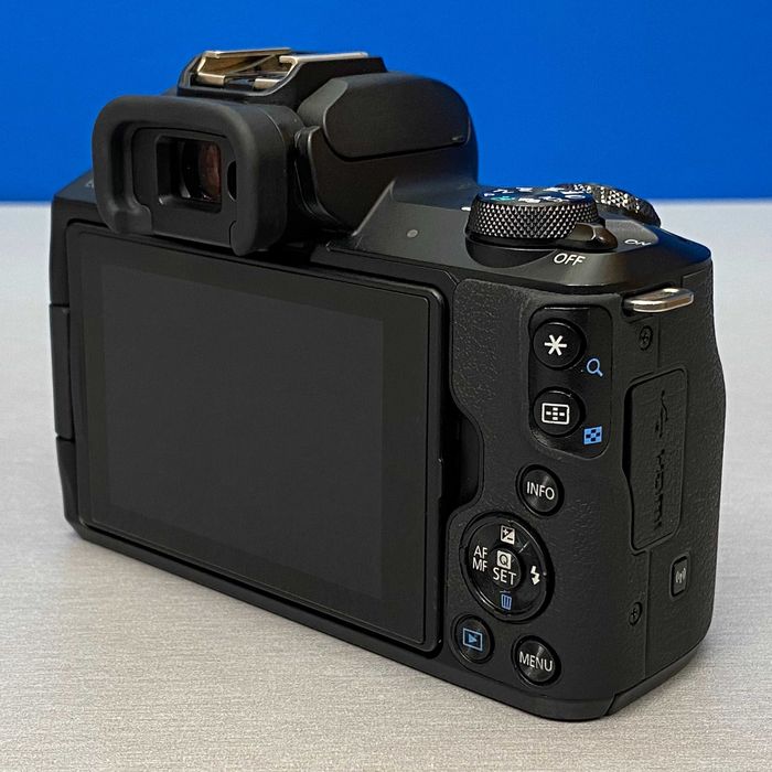 Canon EOS M50 (Corpo) - 24.1MP