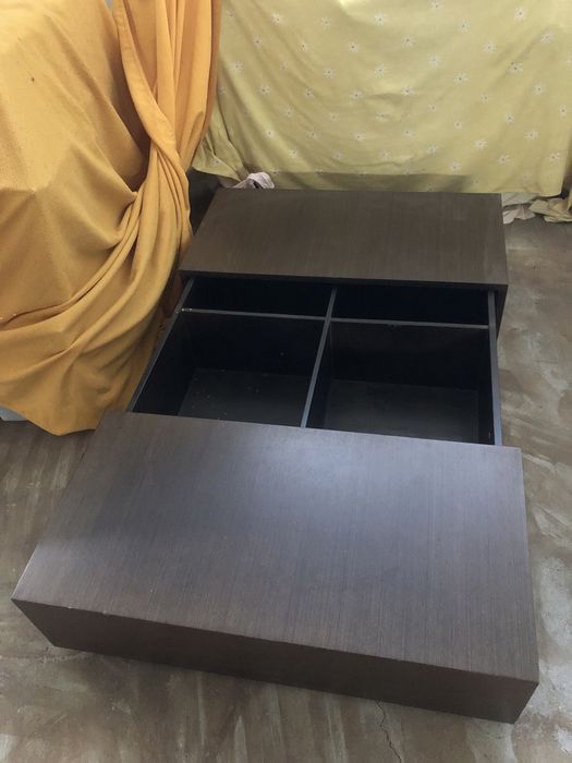 Mesa de centro usada em muito bom edtado.