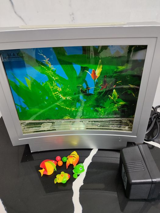 Aquário TV com luz para crianças