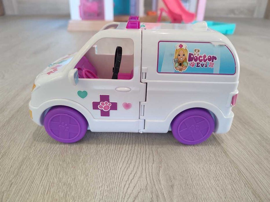 Barbie Dreamhouse Domek dla lalek+Barbie Kamper 3w1