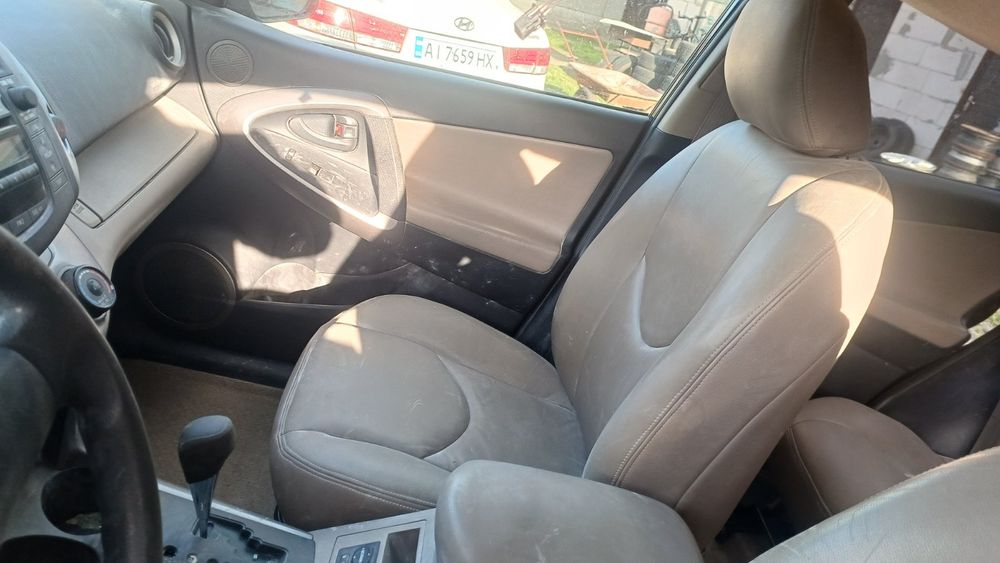 Обшивка пластик молдинг крышки Тойота рав 4 TOYOTA RAV4 3 ручка