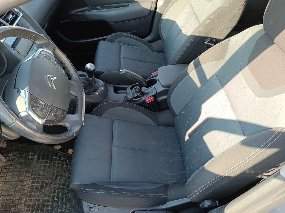 Citroen C4 2010r 1.6b 168tys km do naprawy