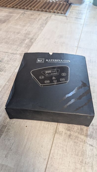 Апарат для перманентного макіяжу Biomaser P300 і машинка HP-100