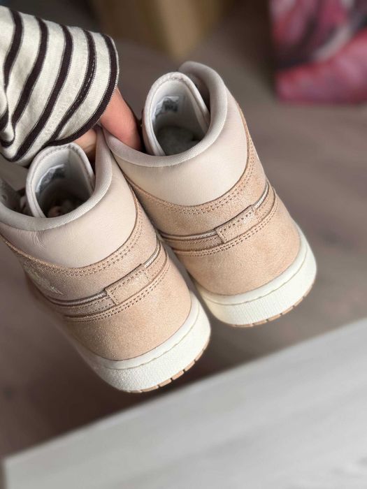 Nike Air Jordan 1. Чоловічі кросівки. Оригінальні кросівки. Оригінал. Данки. Демісезон
