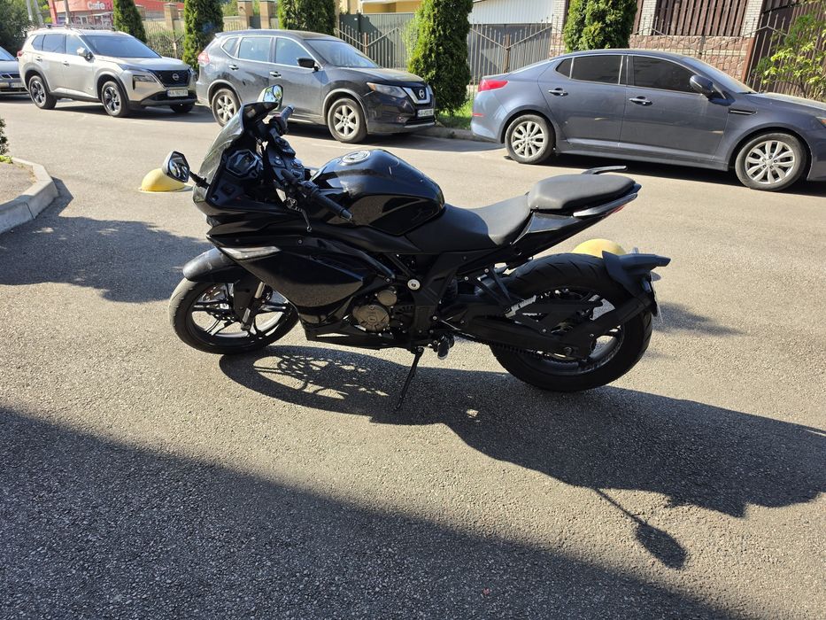 Продам мотоцикол Voge 300rr 2020року