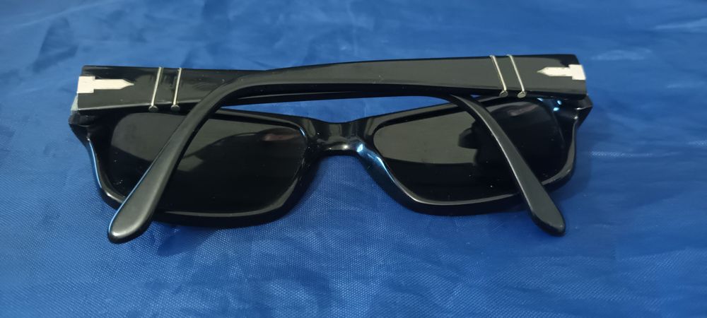 Persol Adrien (código PO3347S)