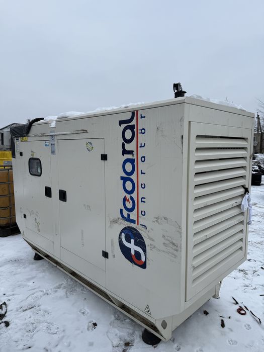 Дизельный генератор  200 KVA..38 мота часов новый