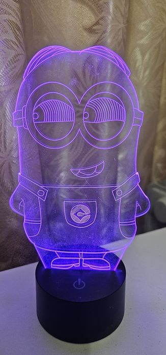 Сяюча фігурка міньйон