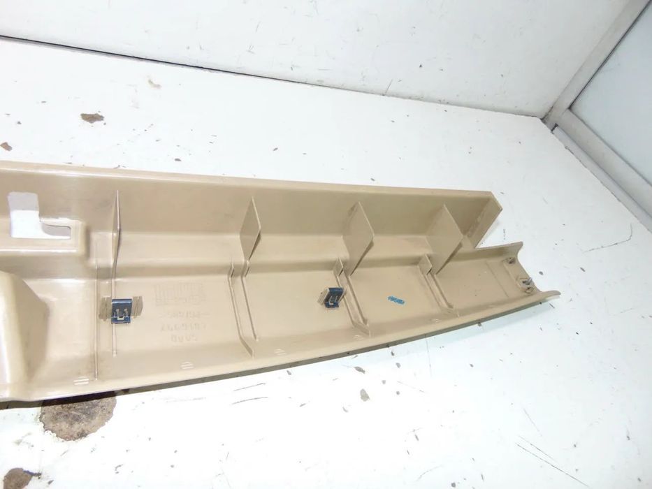 Saab 95 triângulo/Guarnição