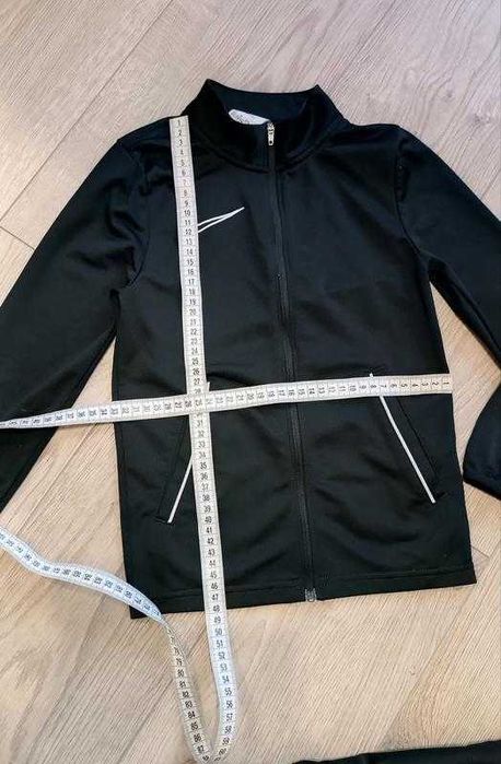 Спортивний костюм для тренування 166-122-125 nike чорний