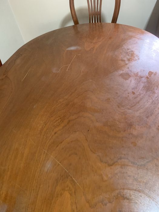 Conjunto mesa + 6 cadeiras