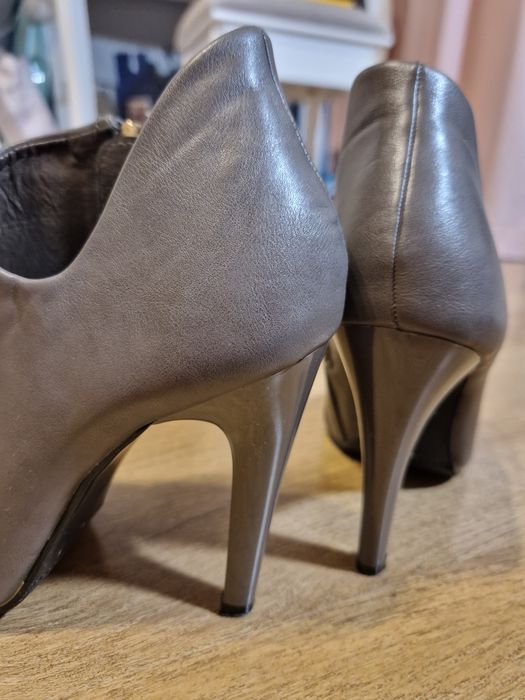 Buty na obcasie botki, czółenka damskie szare z odkrytymi palcami rozm