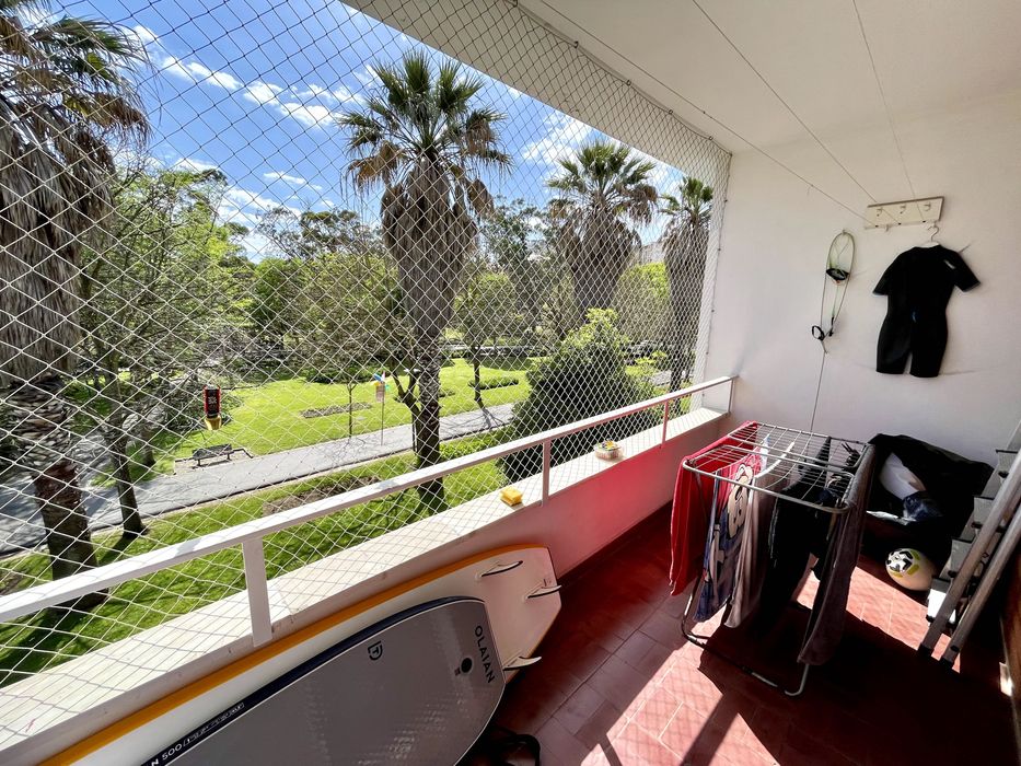Triplex T3 para arrendamento - Praia Santo Amaro