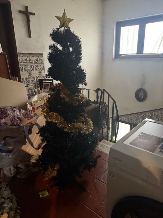 Arvore de natal com enfeites