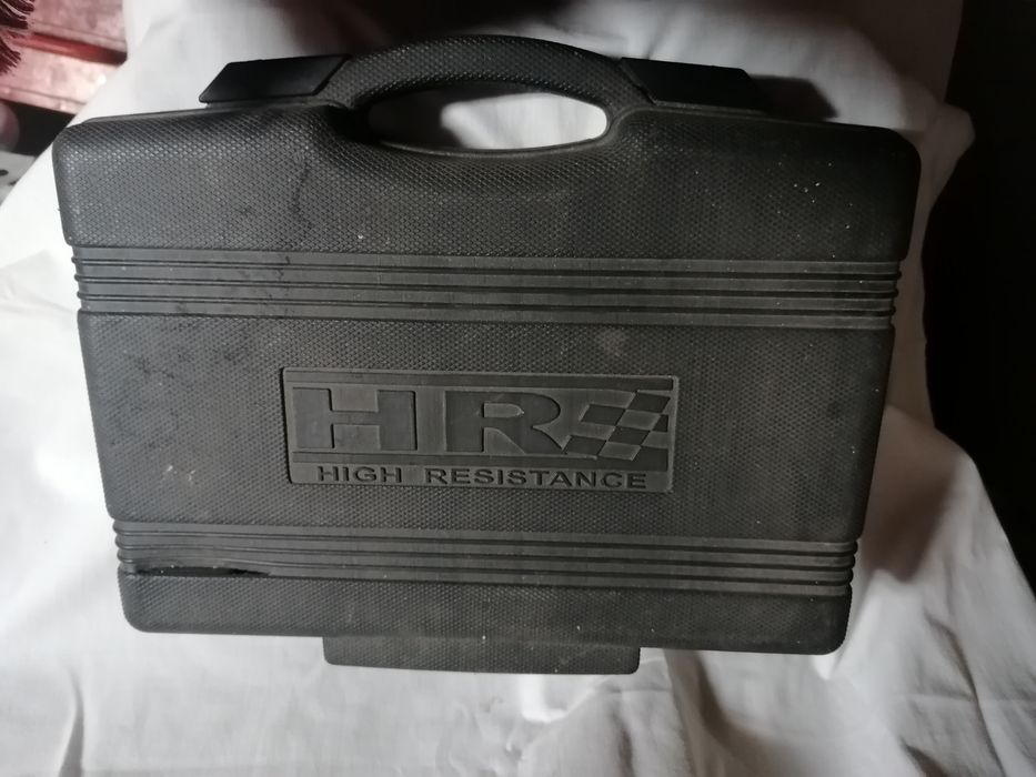 Conjunto de chaves universal HR High Resistance com mala de transporte