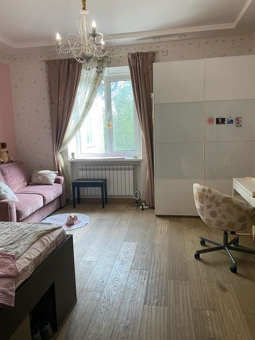 Продам Свою 3х комн. в Приднепровске с автономным отопле