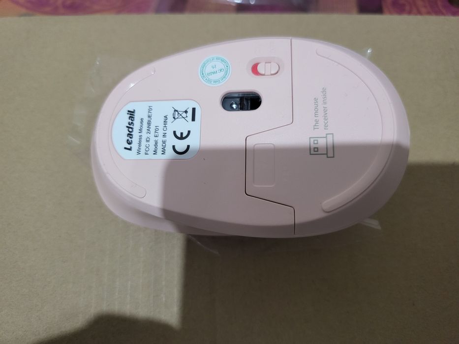 Teclado e rato sem fios novos