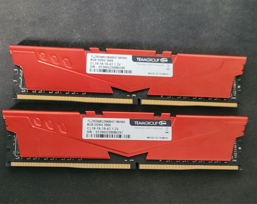 Модуль пам'яті Team T-Force Vulcan Z