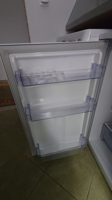 Lodówka Beko S47090 mała