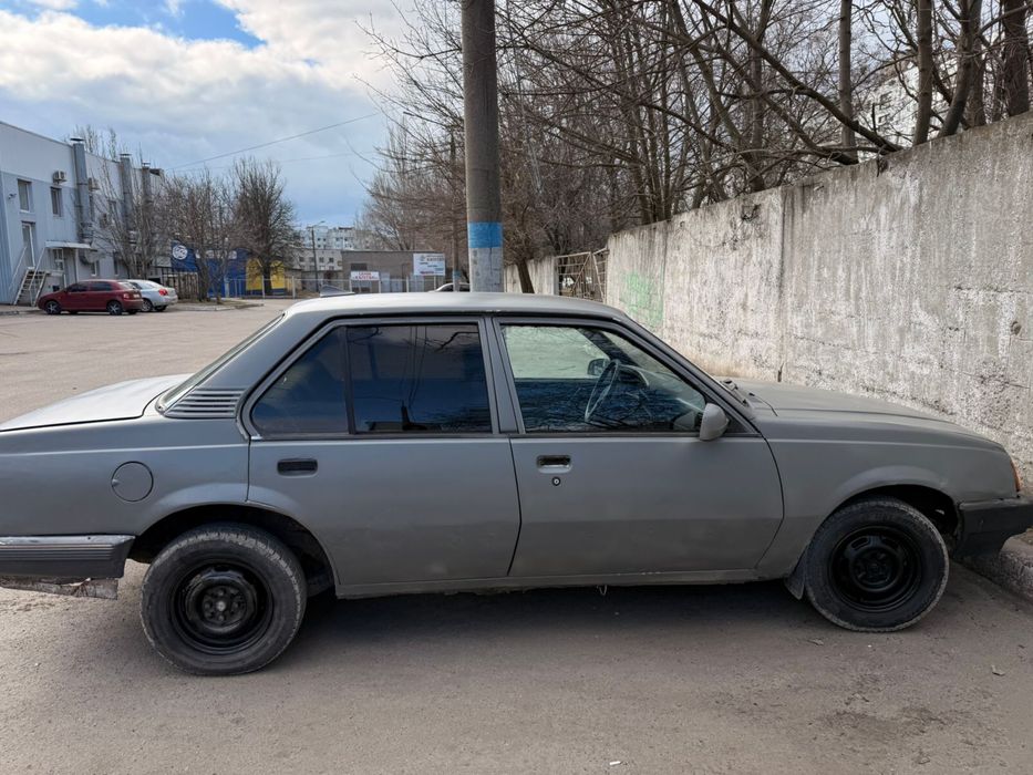 Продам Opel Ascona Газ/Бенз