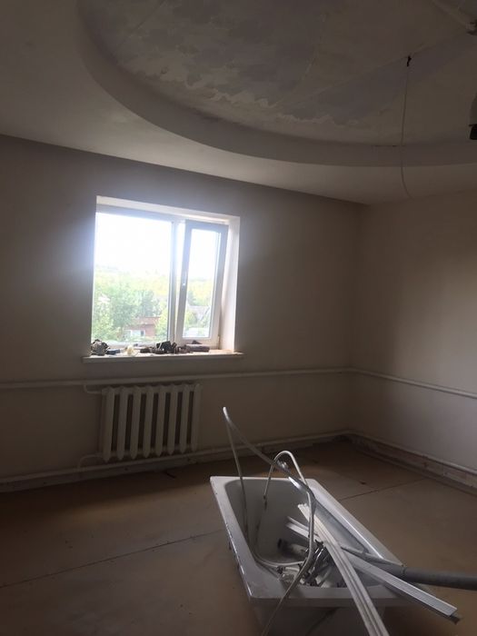 Продаж  двоповерх. будинку в м. Корсунь-Шевченківський.