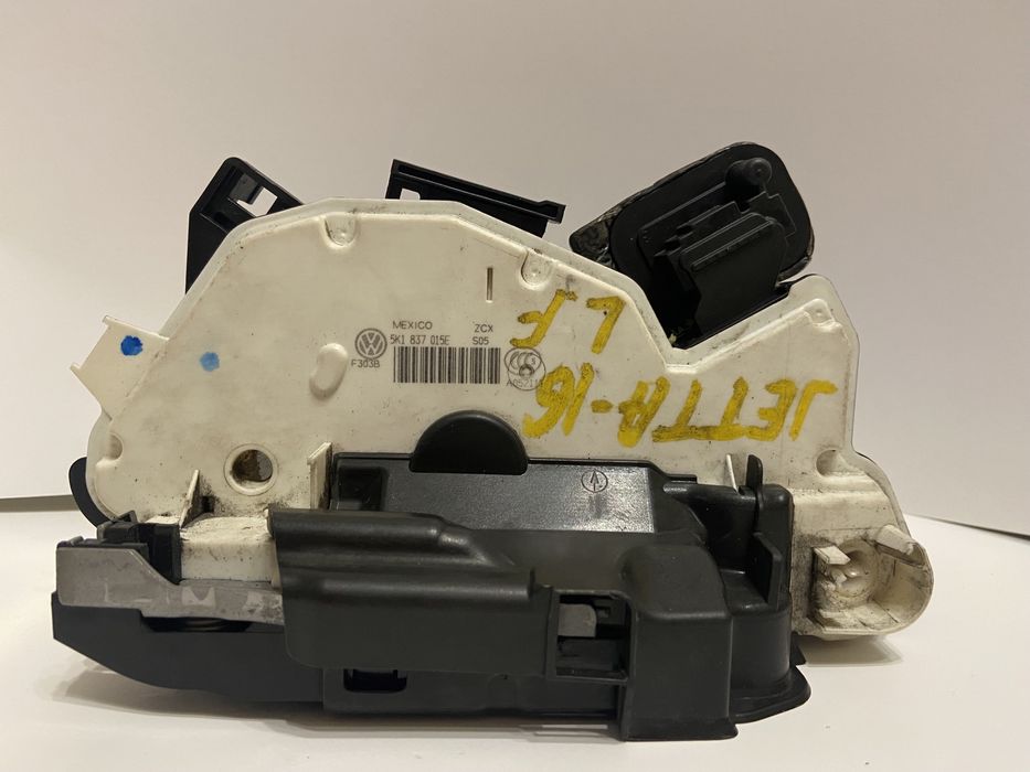 WV Passat B7, Jetta 6 замок передних дверей