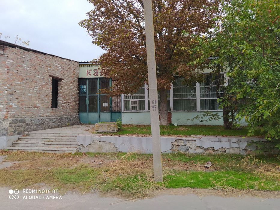 Продам колишній магазин продуктів