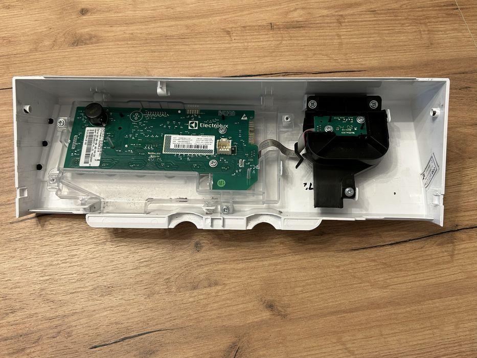 Electrolux PerfetCare 600 programator pralka