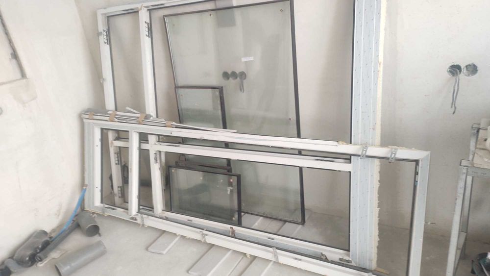 Вікно, балконний блок вікна