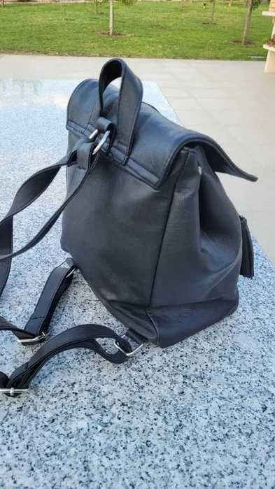 Mochila senhora - como nova