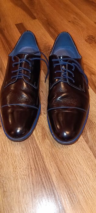 Czarne skórzane buty rozmiar 43