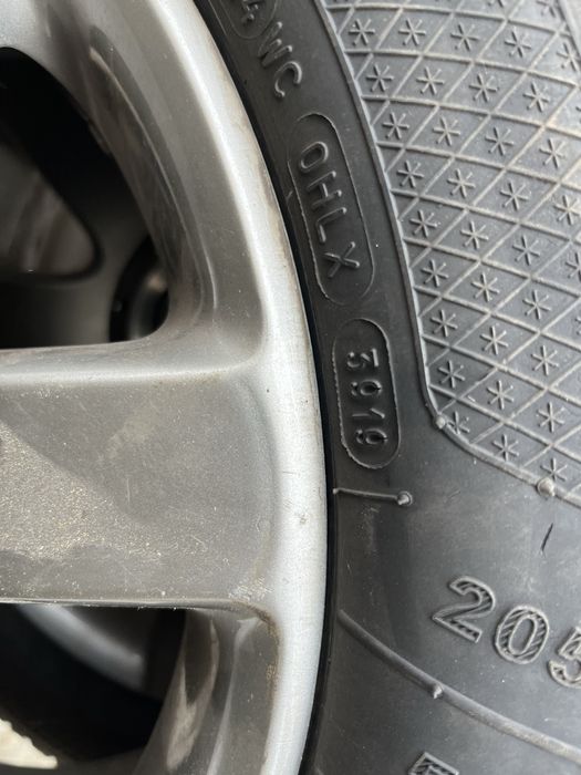 Резина R16 в отличном состояние