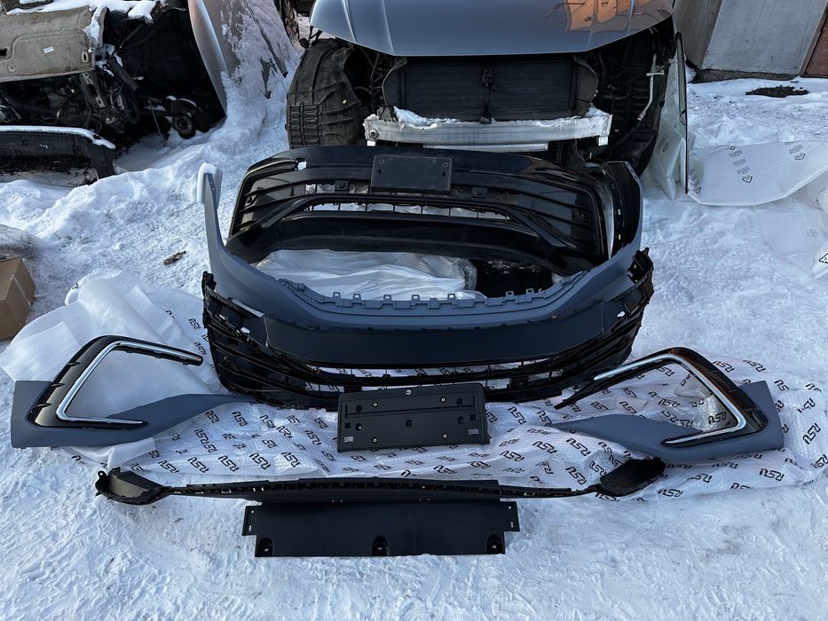 Бампер передній Tiguan r-line 21-23р розборка тігуан р лайн бампер 22р