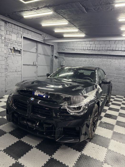 Оклеювання автомобілів захистними, вініловими, декоративними плівками