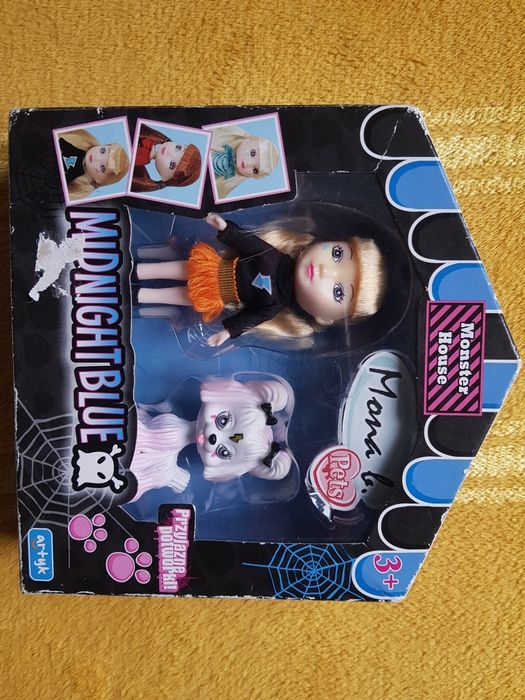 Lalka Mona B. Monster House z pieskiem