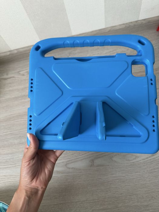 Чехол для iPad Air 11” протиударний, підходить для перегляду дитиною