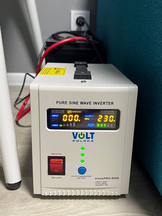 Аварийный комплект Volt Polska ( ДБЖ 800 ватт+ Аккамулятор 100/12)