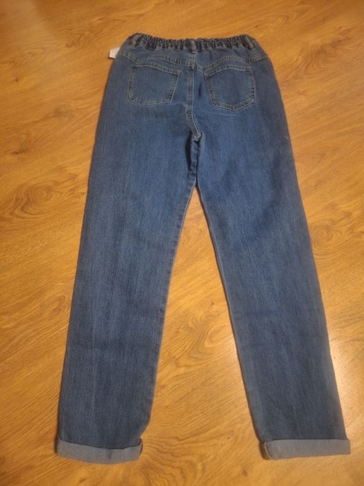 Jeansy  dziewczęce nowe 158