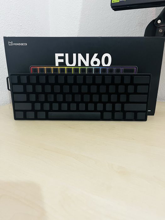 Teclado Magnético Moonsgeek Fun 60 Pro Customizado