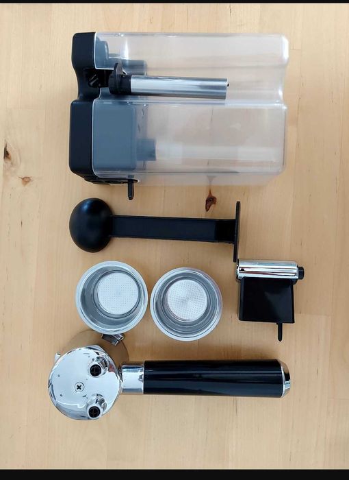 Ekspres DELONGHI EC 850.M