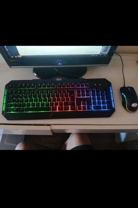 Torre + Teclado + Rato GAMING