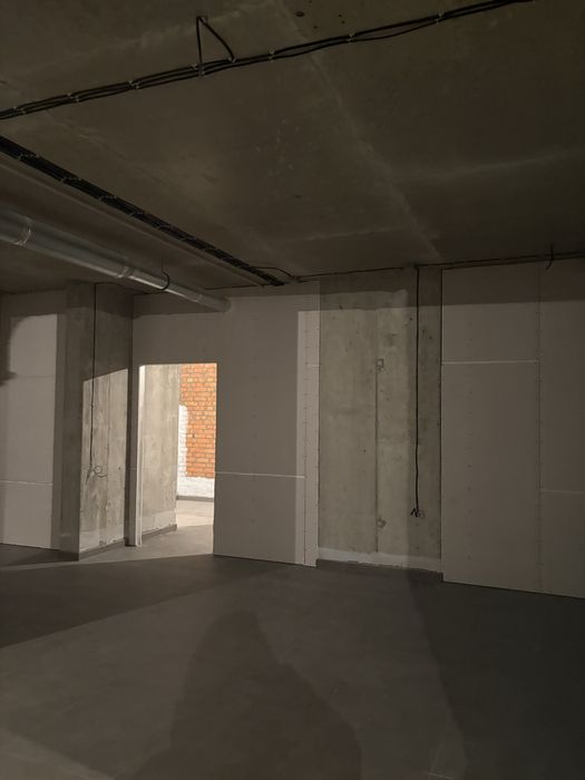 Оренда нежитлового приміщення в Крона парк 2, Бровари