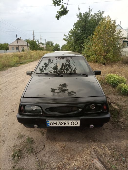 Авто Ваз 21093 ,1990 года выпуска