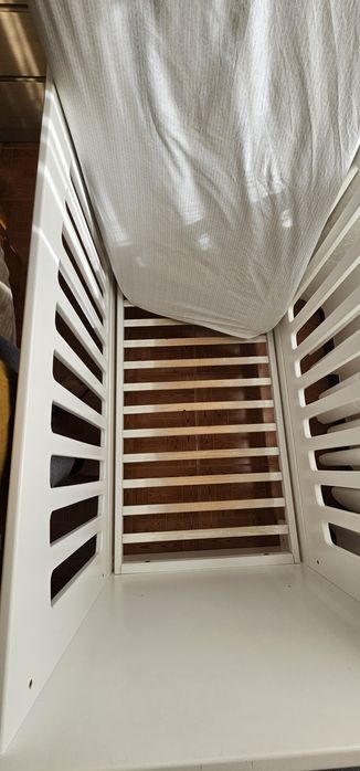 Berço para bebé.
