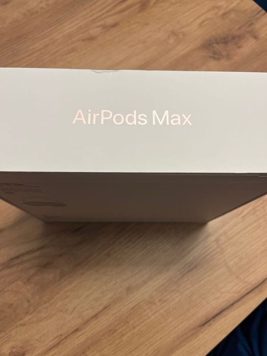 AirPods Max słuchawki