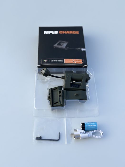 Фонарик с акомулятором тактический MPLS с креплениями на шлем