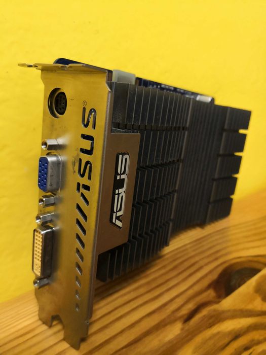 Karta graficzna Asus GeForce 9400GT Silent 512MB