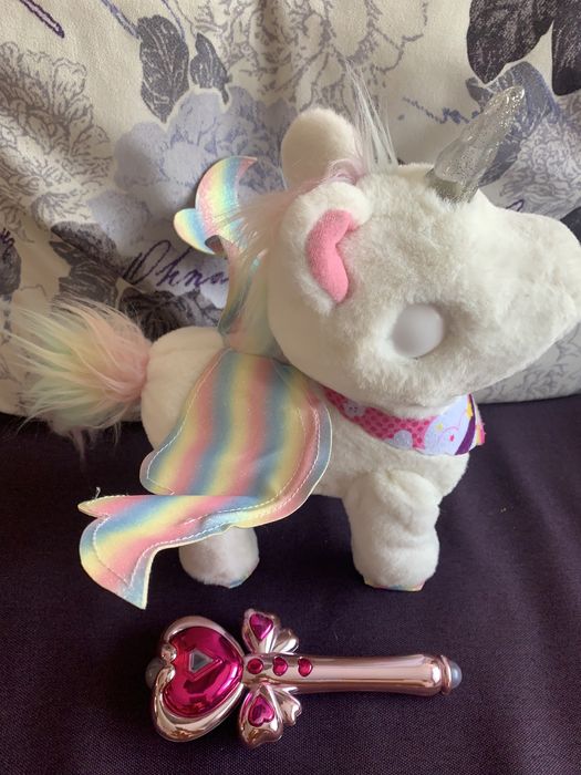 Єдиноріг пегас що ходить