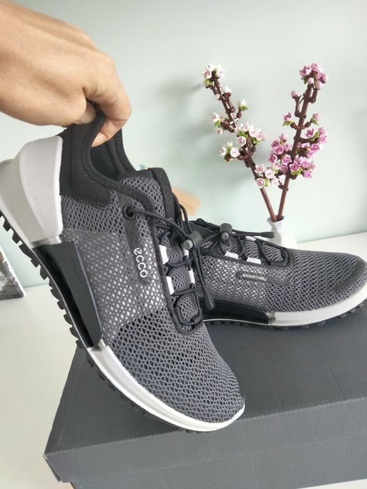 Кросівки Ecco . Жіночі  кросівки Ecco Biom 2.0.Нові